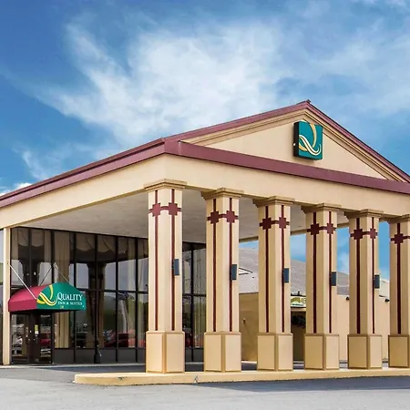 Quality Inn And Suites Kingston-2